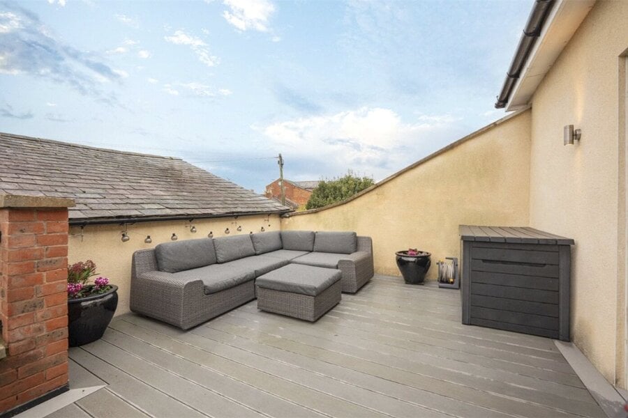 Roof Terrace Corner
