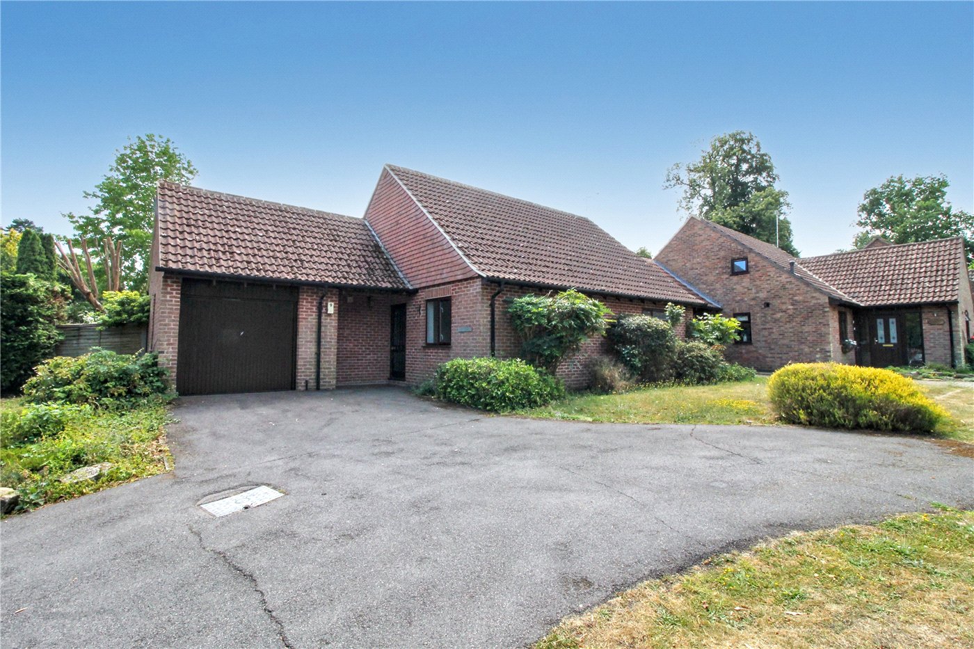 Mayfield, Rowledge, Farnham, Surrey, GU10