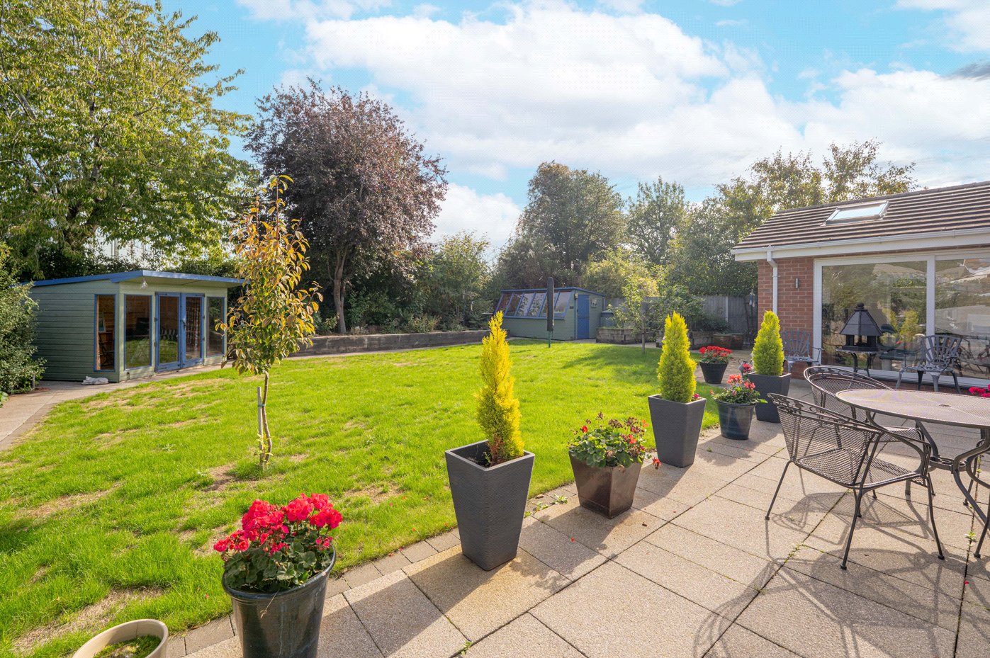 Garden To Summer Hou