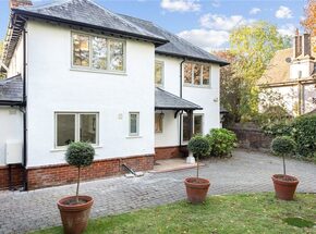 Putney Park Avenue, London, SW15