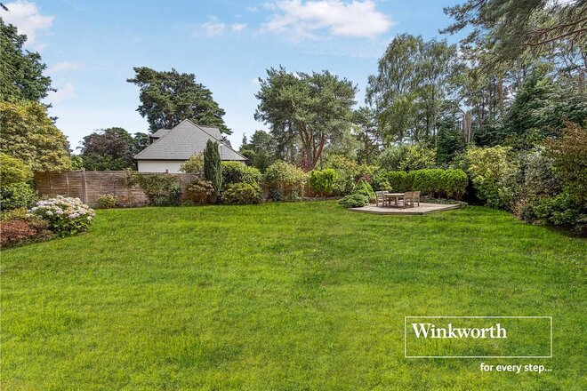 Ashley Drive South, Ringwood, BH24