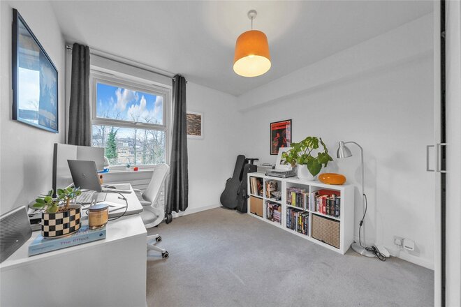Kenmore Court, London, NW6