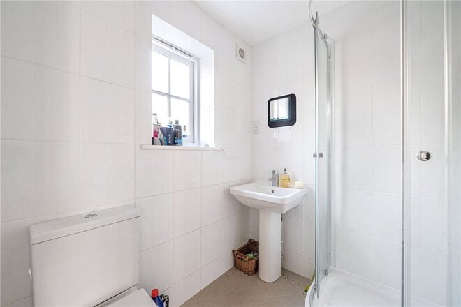 Tilford Street, Farnham, GU10