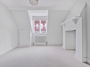 Great Ormond Street, London, WC1N