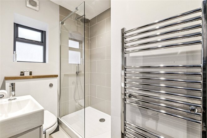 Balvernie Grove, Southfields, SW18