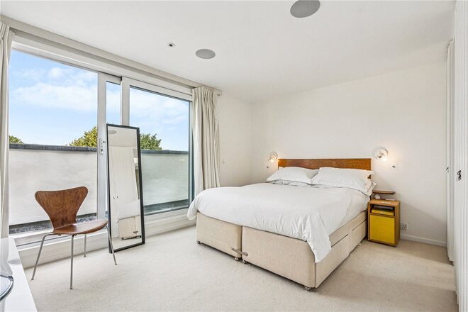 Dawson Place, London, W2