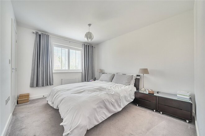 Cascade Way, Surrey, GU9