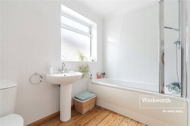 Gainsborough Road, Dorset, BH7