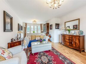 Waverley Drive, Winchester, SO21