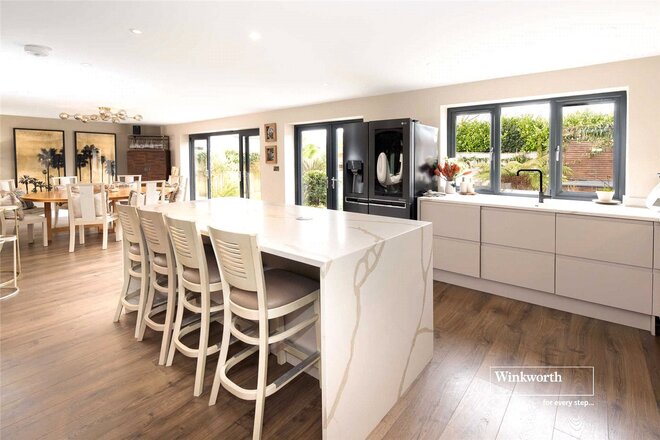 Hynesbury Road, Christchurch, BH23
