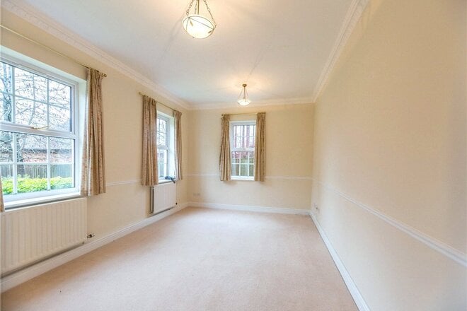 Lady Margaret Road, Berkshire, SL5