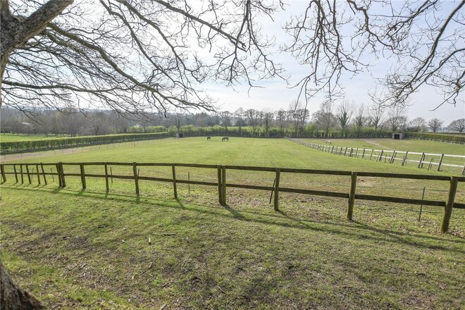 White Horse Lane, Wokingham, RG40