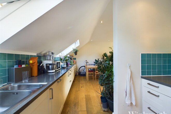 Cumberland Road, London, W3