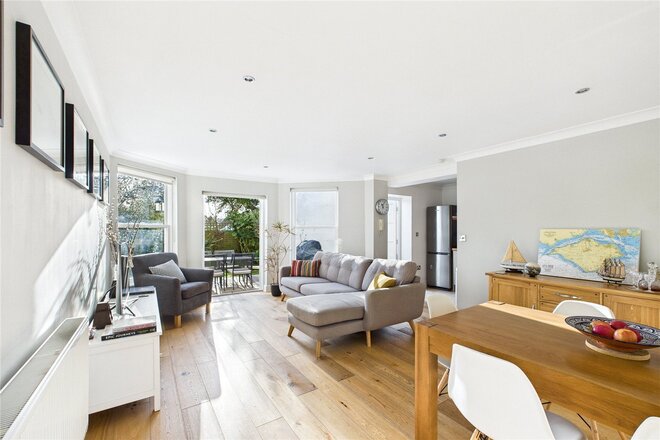 Mount Nod Road, London, SW16