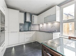 Thorparch Road, London, SW8