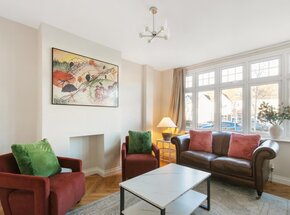 Aviemore Way, Beckenham, BR3