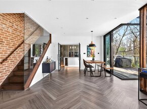Jessamy Road, Surrey, KT13