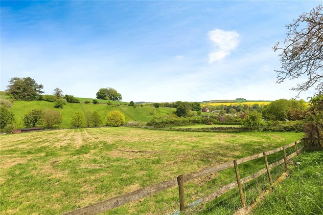Cowley, Gloucestershire, GL53