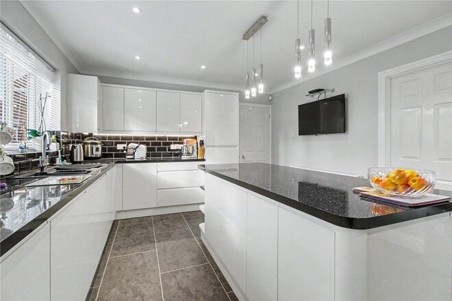 Lakeside Park Drive, Southwold, IP18