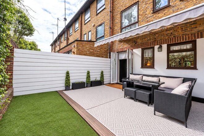 Abinger Mews, London, W9
