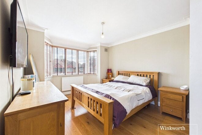 Mallard Way, London, NW9
