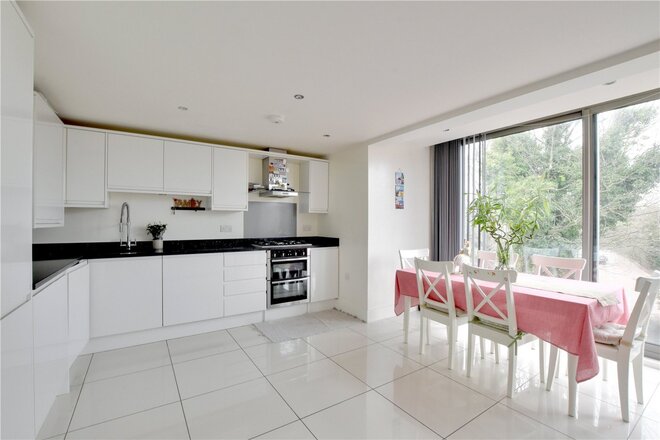 Manor Way, Blackheath, SE3
