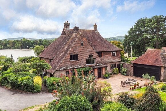 Heath Road, Hampshire, GU31