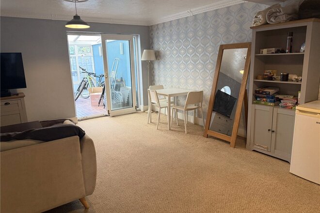 Oaklands, Northampton, NN7