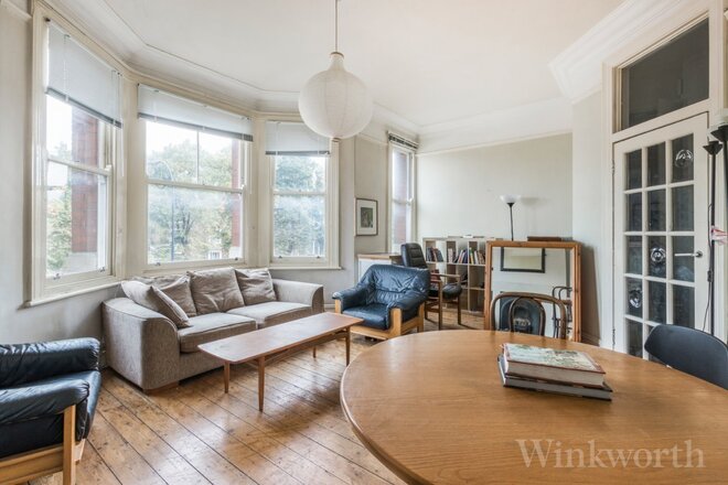 Fairlawn Mansions, London, SE14