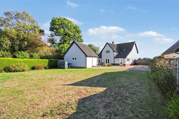 Chediston Green, Halesworth, IP19