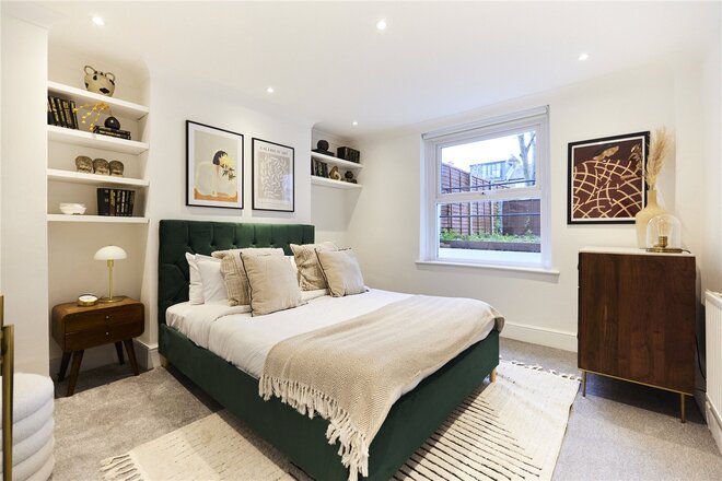 Lordship Lane, East Dulwich, SE22