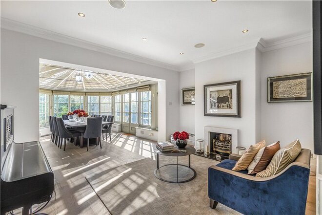 Burges Grove, London, SW13