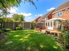 Poplar Close, Sleaford, NG34