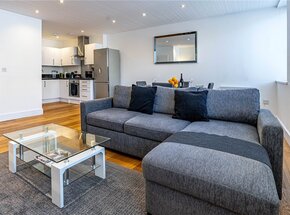Sussex House, Reading, RG1