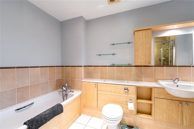 Ascent House, Weybridge, KT13