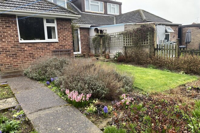 Wentworth Way, Northampton, NN2