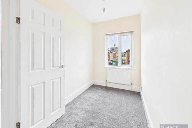 Villiers Road, Kingston upon Thames, KT1