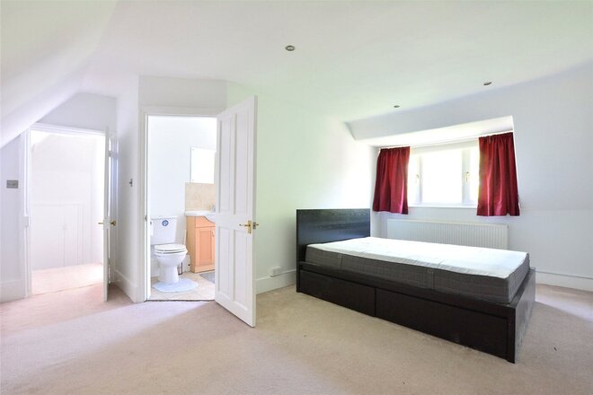 Page Heath Lane, Bickley, BR1