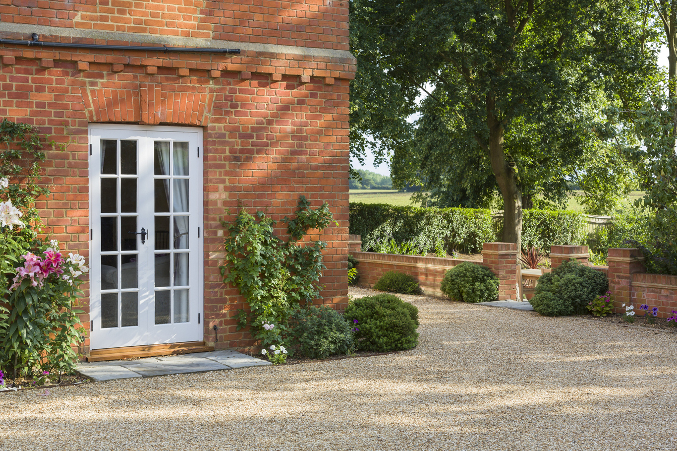 Wellesbourne - mid image