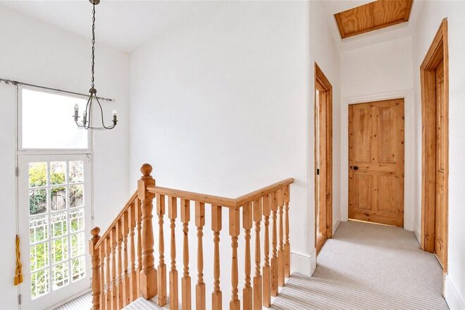 Micheldever Road, Lee, SE12