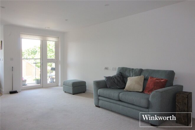 Studio Way, Hertfordshire, WD6