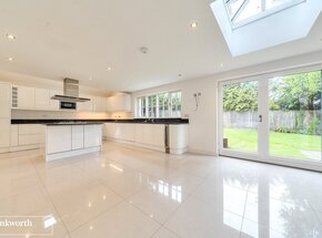 Woods Lane, Basingstoke, RG25