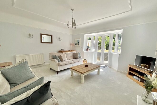 East Cliff Way, Dorset, BH23