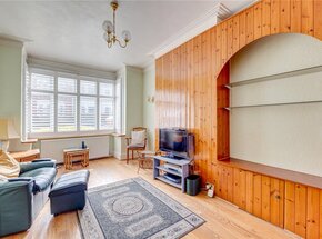 Crabtree Lane, London, SW6