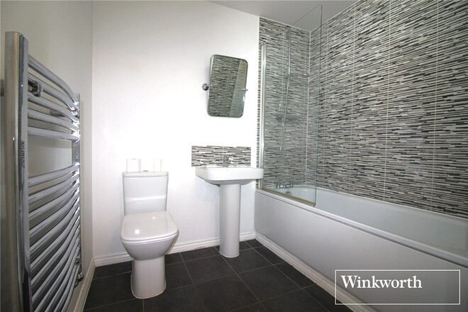 Manor Way, Hertfordshire, WD6
