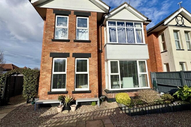 Arnewood Road, Dorset, BH6