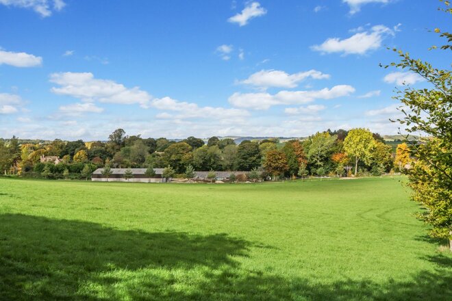 Kilham Lane, Cheltenham, GL54