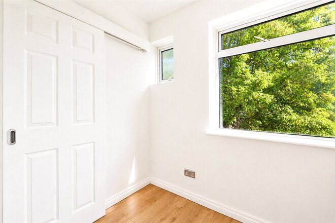 Medebourne Close, London, SE3