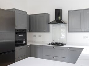 Aldrington Road, London, SW16