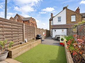 Nelson Road, Dartford, DA1